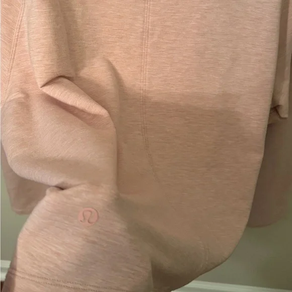 Lululemon Tuck And Gather Pullover Size 12 - Picture 4 of 4